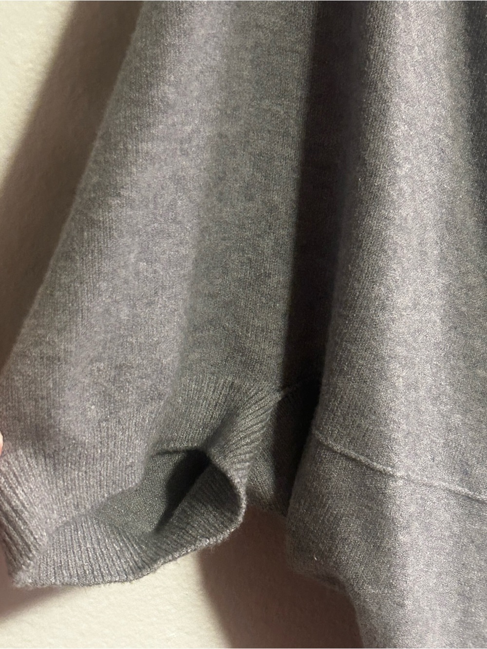 Made in Italy Cozy Open-Front Gray Knit Cardigan - Picture 6 of 8